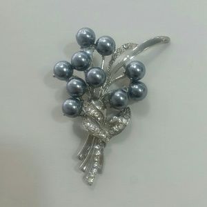 Brooch