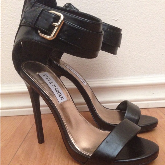 Heels - Picture 2 of 2