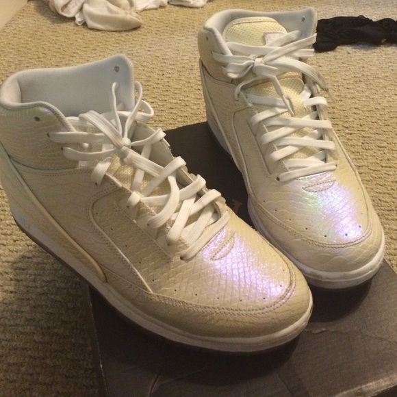 Snake skin Nike