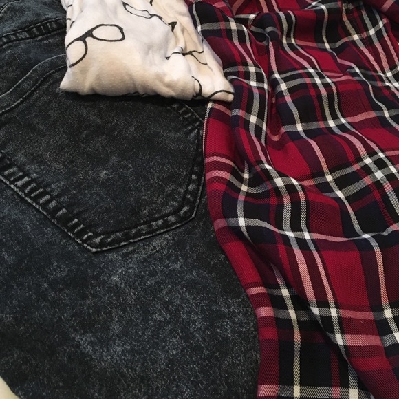 Forever 21 Burnout Black Jeans