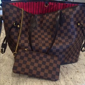 Louis Vuitton Neverfull