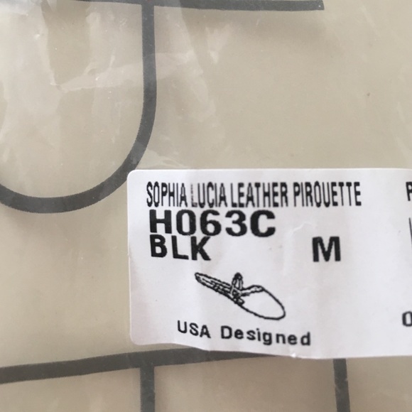 Sophia lucia turning pointe shoe in black🎀 - Picture 4 of 4