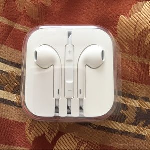 Apple head phones!
