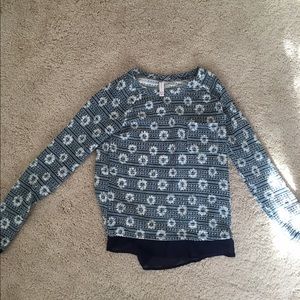 Long sleeve shirt