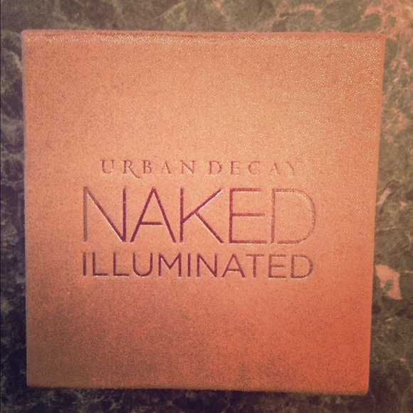 Urban Decay Naked Illuminated
