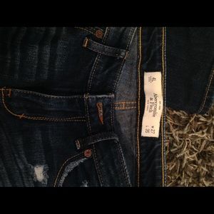 Abercrombie destroyed boyfriend jeans