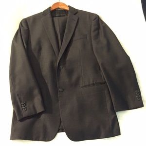 2 piece DKNY men's suit. 100% wool