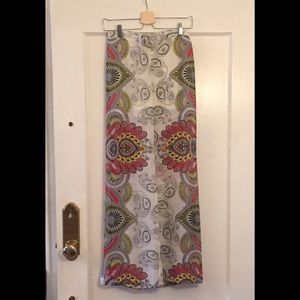 Wide leg ornate print flowy pants