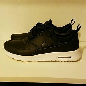 Nike Air Max Thea