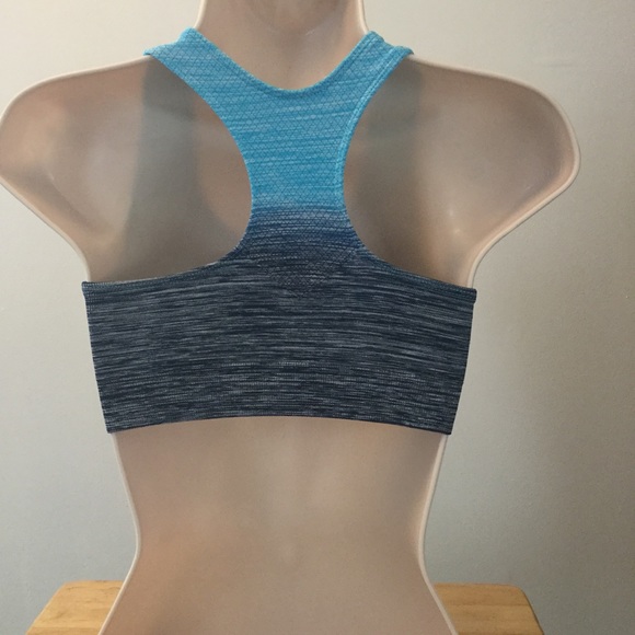Pretty Blue ombré sports bra - Picture 2 of 4