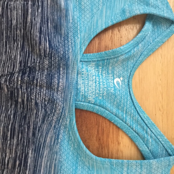 Pretty Blue ombré sports bra - Picture 4 of 4