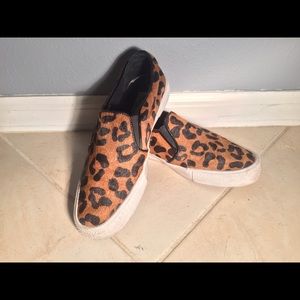 The Blonde Salad by Steve Madden slip on shoes