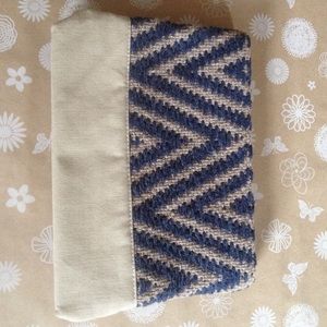 Chevron Clutch!!