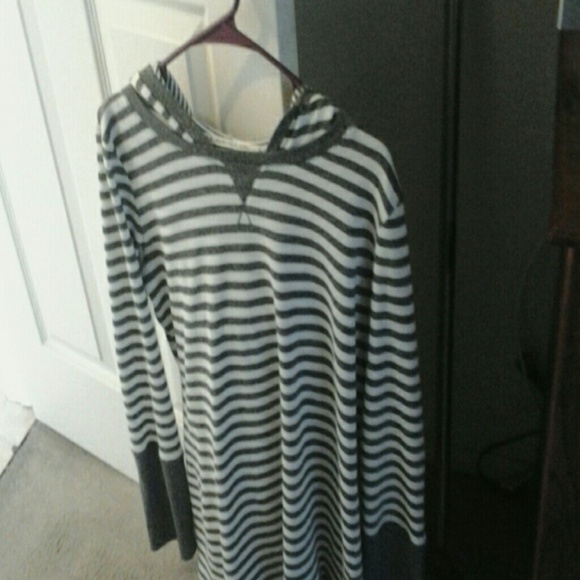 BRAND NEW Marc New York Striped sweater