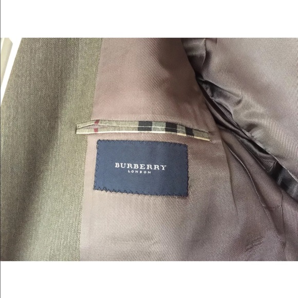 Burberry London Men's  Suits  Size L Sz 44