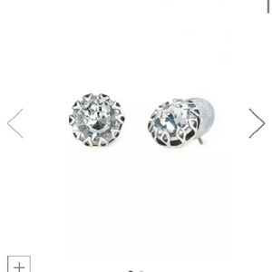 Vintage stud earrings