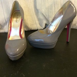 💥 Hott Gently worn Sexy heels   💥💋 size 10...