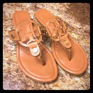 Super cute tan sandals - size 6/6.5