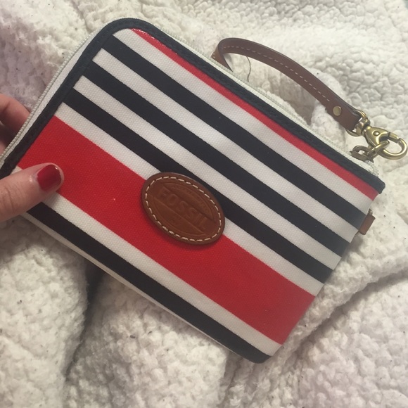 Fossil wristlet