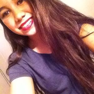 Meet your Posher, Nalia