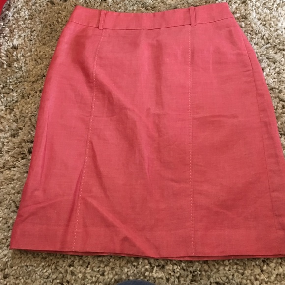 LOFT-Pink skirt - Picture 4 of 4