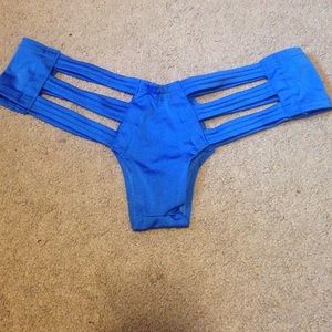 Rave Little black diamond cutout bottoms