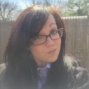 Meet your Posher, Dana