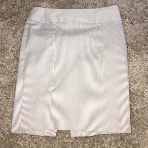 Black and white striped pencil skirt