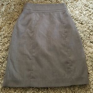 H&M grey pencil skirt