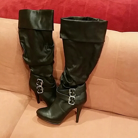 DONATED - Picture 2 of 4