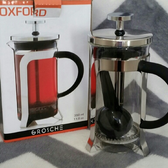 Coffee and tea press