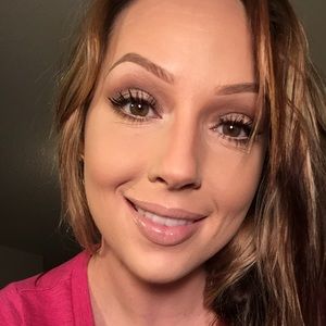 Meet your Posher, Mandy