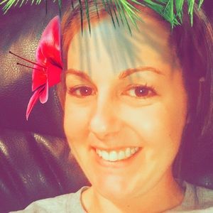 Meet your Posher, Ida