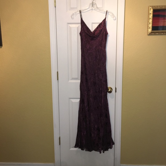 Lovely Burgundy gown by Monsoon, size 8 -EUC! - Picture 1 of 4