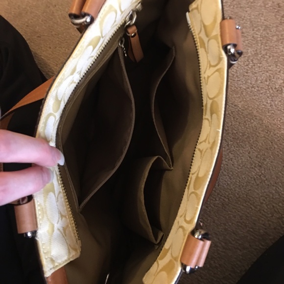 Gold Coach Purse - Picture 2 of 4