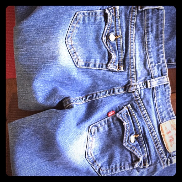 Levis Jeans