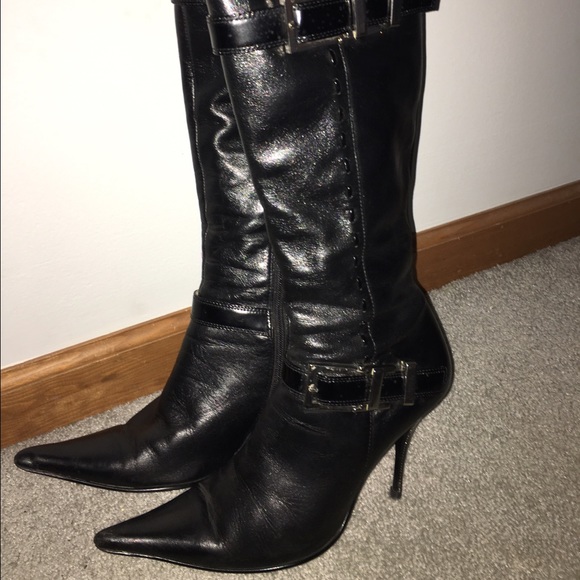 Women's three inch leather boots