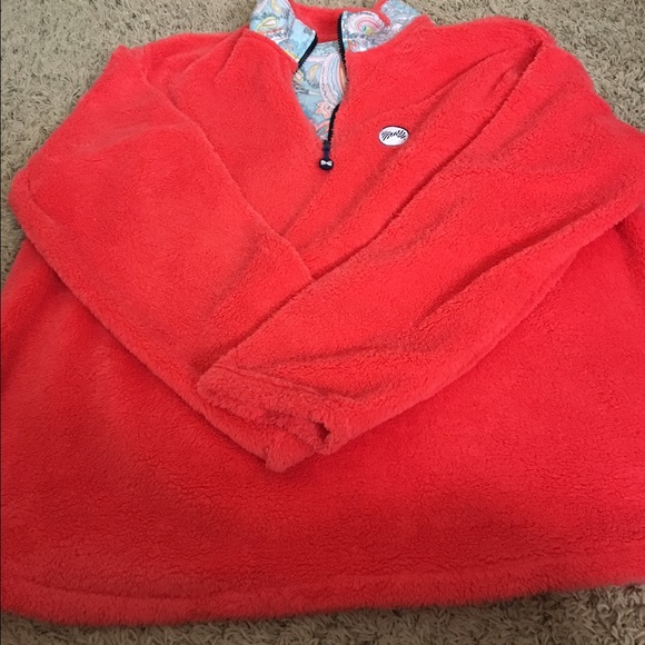 SOLD Fraternity collection fleece pullover