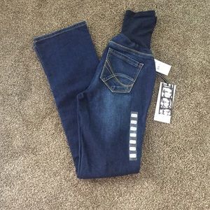 Jessica Simpson Maternity Jeans