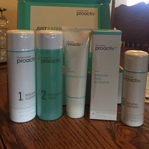 New unopened proactiv skin care kit