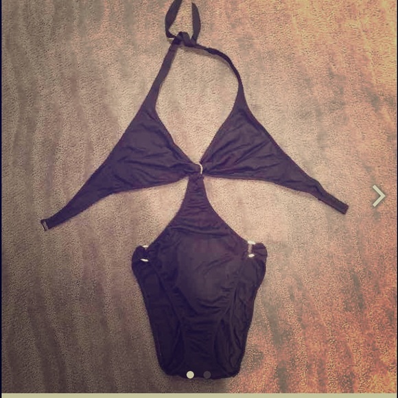 NEW Venus brand monokini