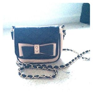 Aldo Body cross purse