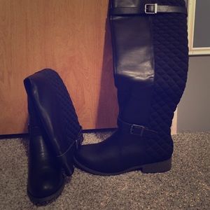 BRAND NEW- Black, knee high boots!