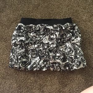Full Tilt black and white mini skirt