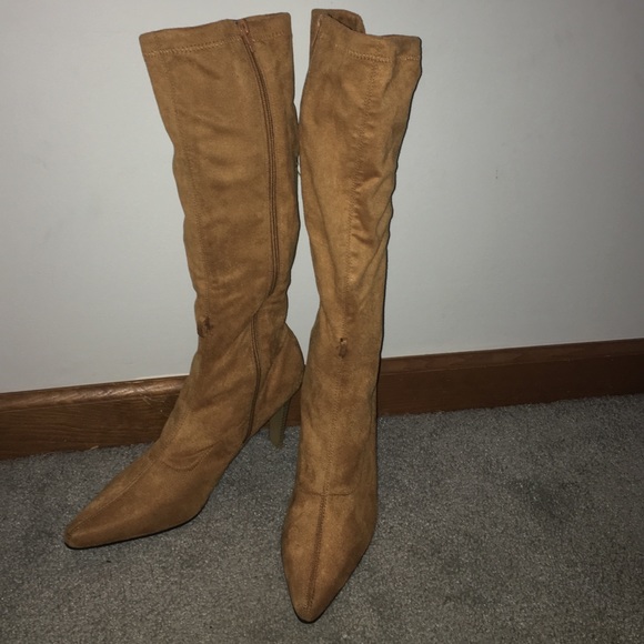 Women's heeled boots