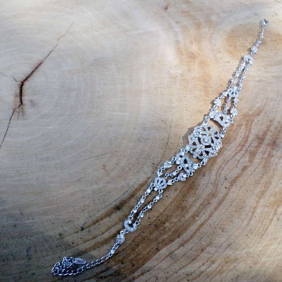 Choker Necklace