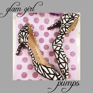 Glam girl pumps