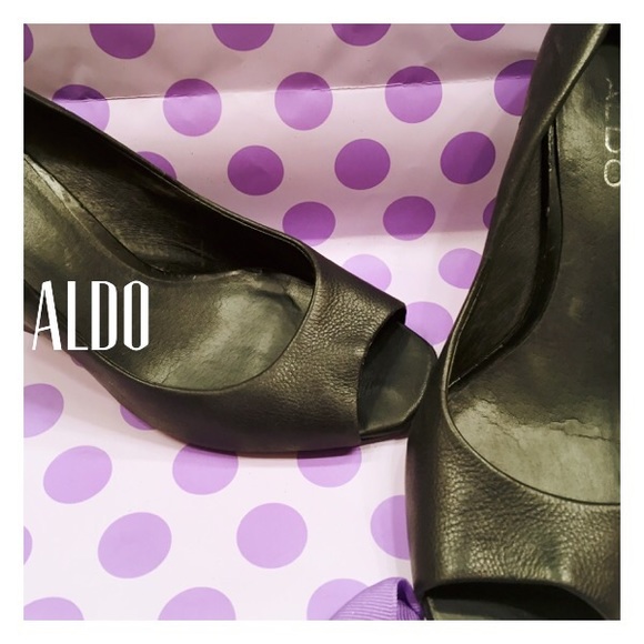 ALDO Shoes - 👠👠👡Black open toed wedges
