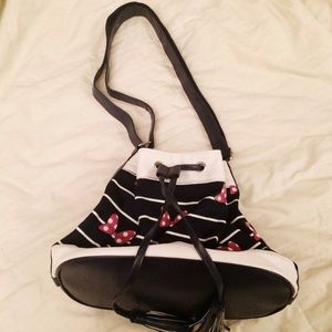 Bags - Minnie Mouse bucket purse Bags - Minnie Mouse bucket purse