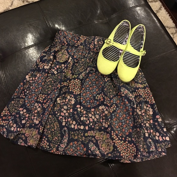 H&M Skirt sz Small Women's